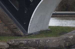 rope marks on the bridge at Hawkesbury Junction