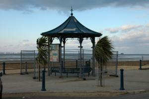 windy Ryde seafront