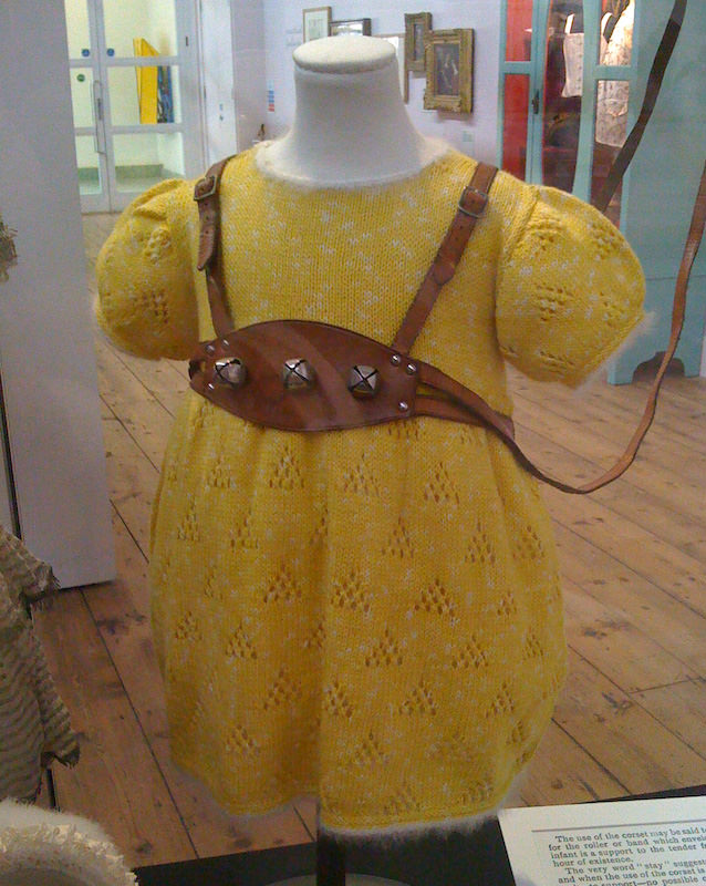 knitted dress with reins