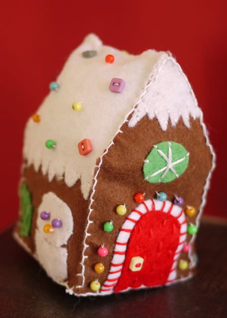 felt gingerbread house
