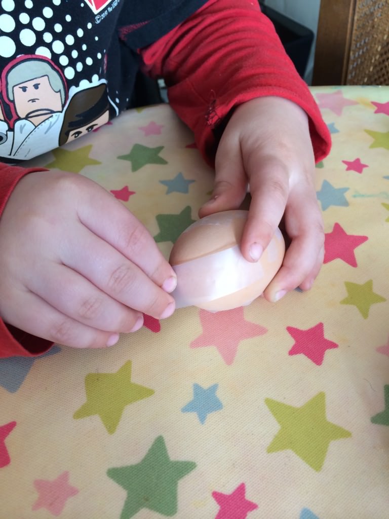 decorating Easter eggs 4