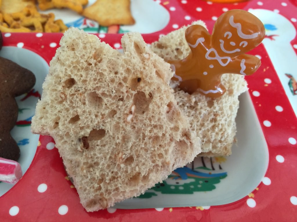 gingerbread house sandwich
