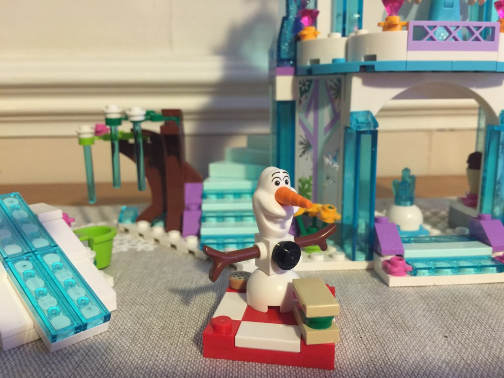 Lego Olaf