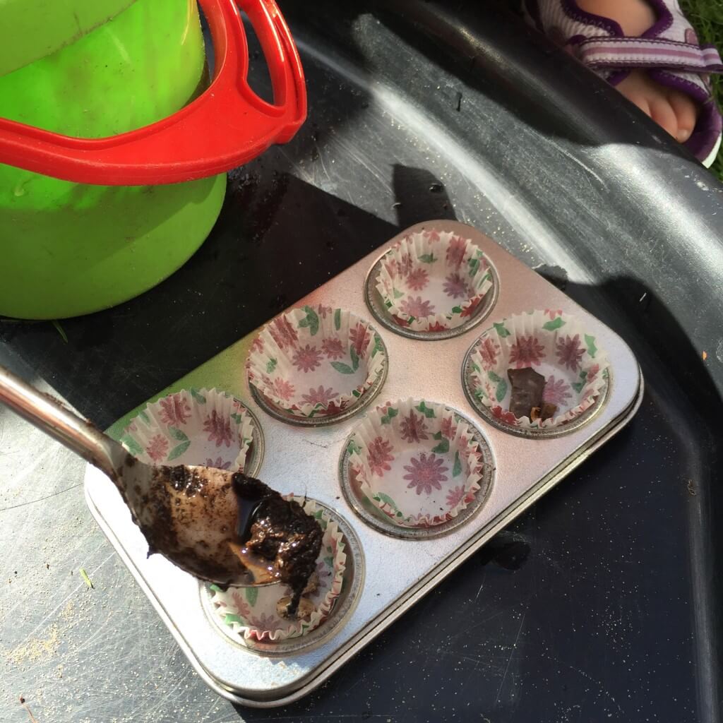 mud cakes for our fairy garden