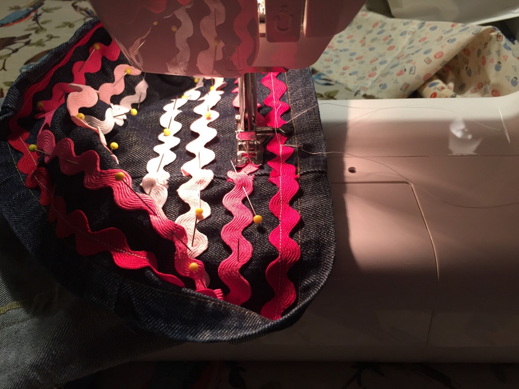sewing lines of ric rac on a skirt