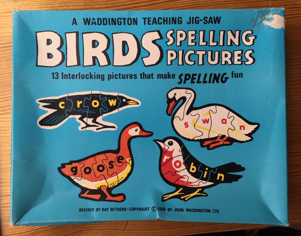 Waddington Birds spelling jigsaw