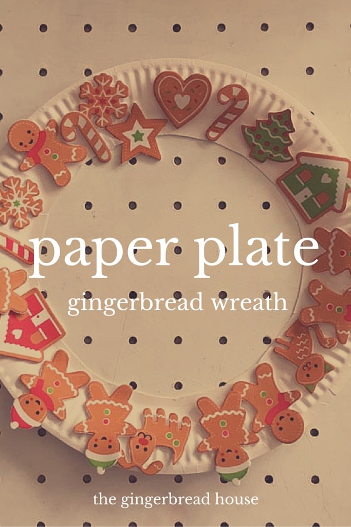 Paper plate gingerbread wreath