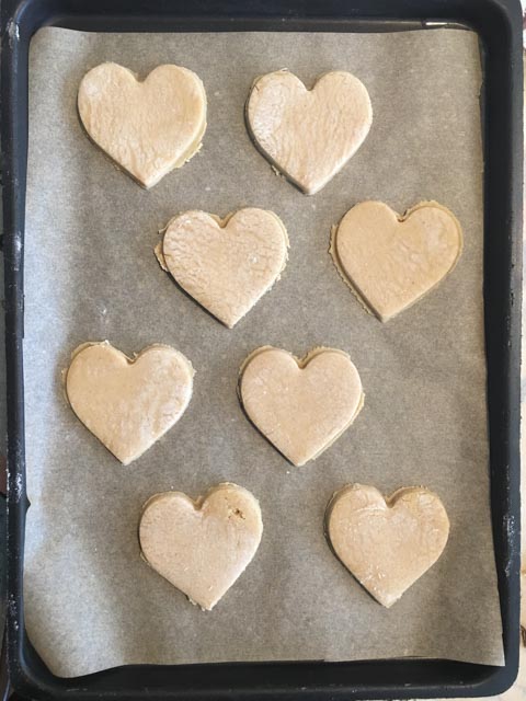 heart shaped gingerbread biscuits